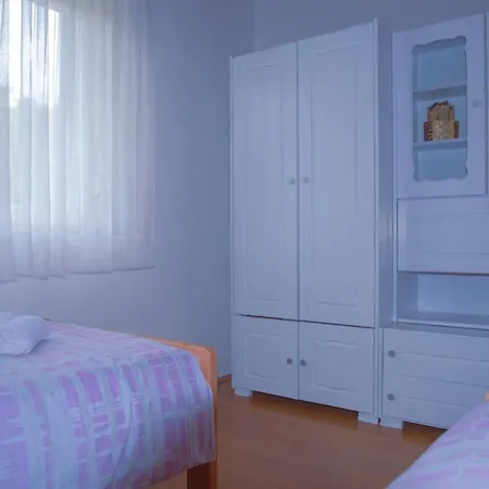 Kuca Za Odmor Elena 公寓 *