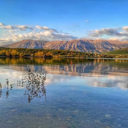 Apartamento Kuca Za Odmor Elena *