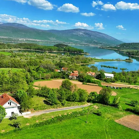 Kuca Za Odmor Elena Apartment *
